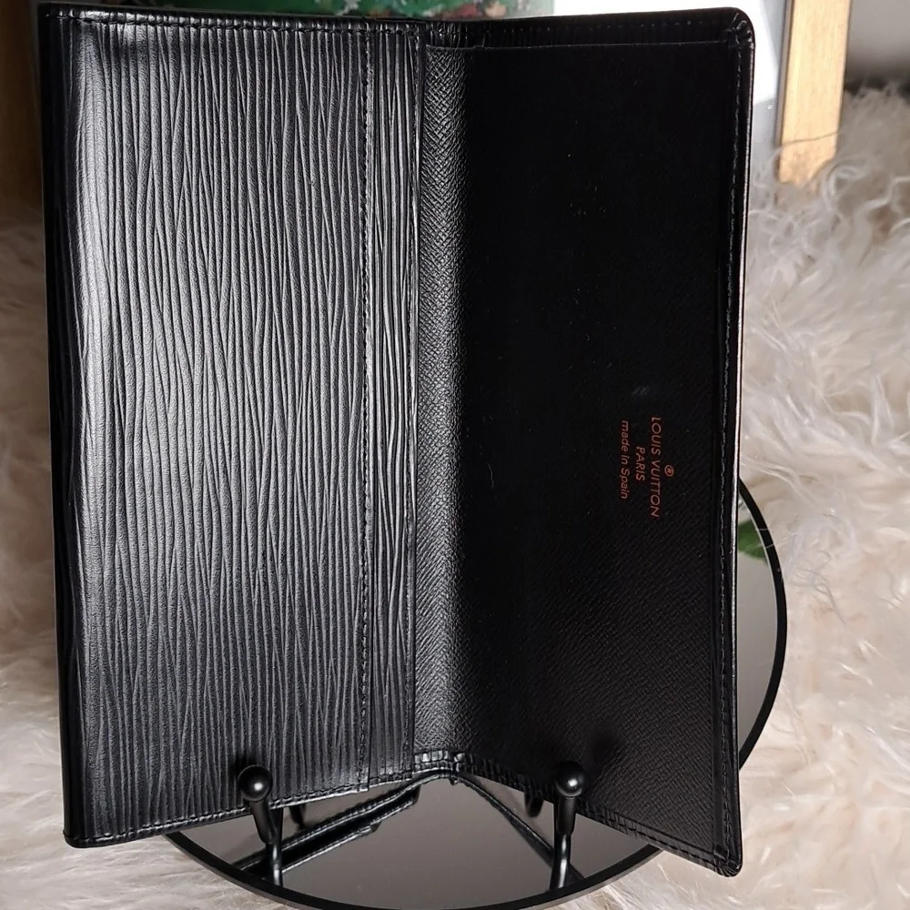 Louis Vuitton New Black Porte Tresor Flap Wallet